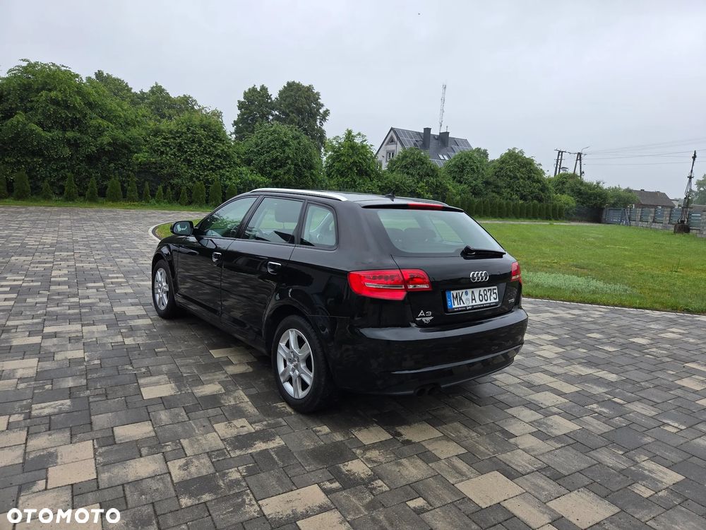 Audi A3 Sportback 1.4 TFSI Attraction - 12