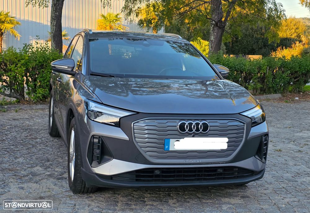 Audi Q4 e-tron 45 quattro - 2