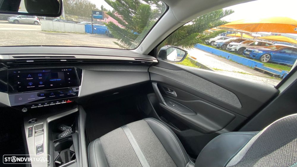 Peugeot 308 SW 1.5 BlueHDi Allure EAT8 - 28