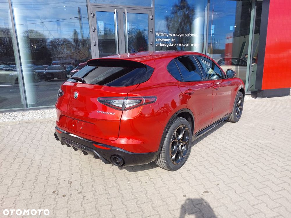Alfa Romeo Stelvio 2.0 Turbo Intensa Q4 - 5
