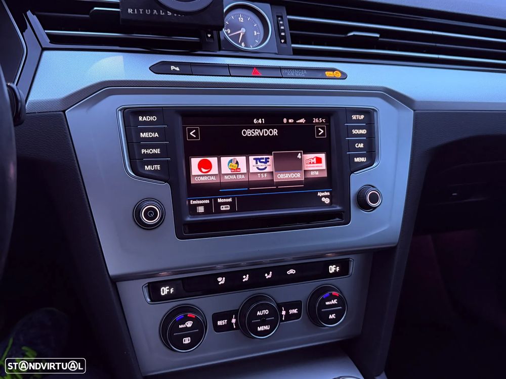 VW Passat Variant 1.6 TDI BlueMotion - 5