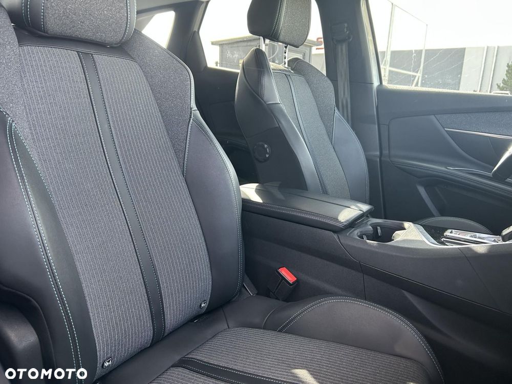 Peugeot 3008 1.5 BlueHDi Allure Pack S&S EAT8 - 14