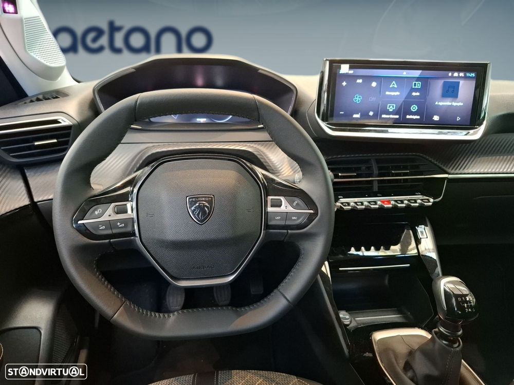 Peugeot 208 1.2 PureTech Allure — fotografia 13
