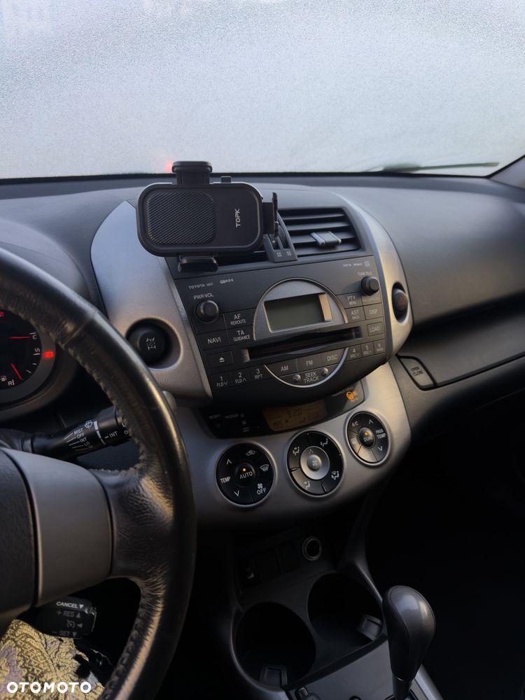 Toyota RAV4 2.0 VVT-i Premium - 18
