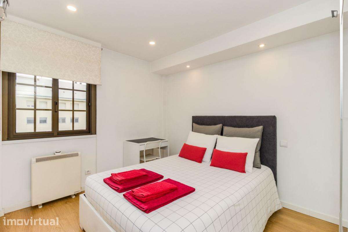Apartamento com 4 quartos - localizado em Lisbon - Grande imagem: 2/27