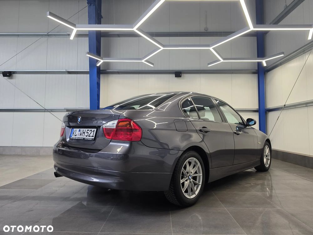 BMW Seria 3 318i Edition Lifestyle - 15