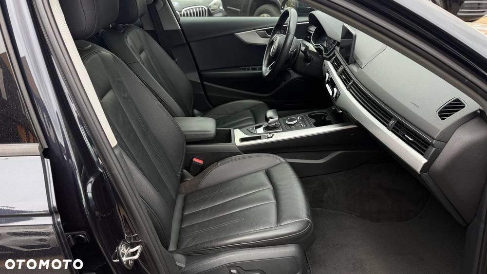 Audi A4 Limousine - 16