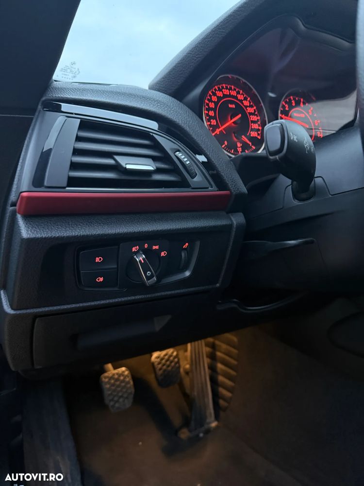 BMW Seria 1 116i Sport Line - 12