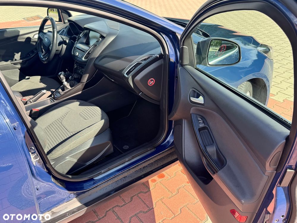 Ford Focus 1.5 EcoBoost Titanium ASS - 10