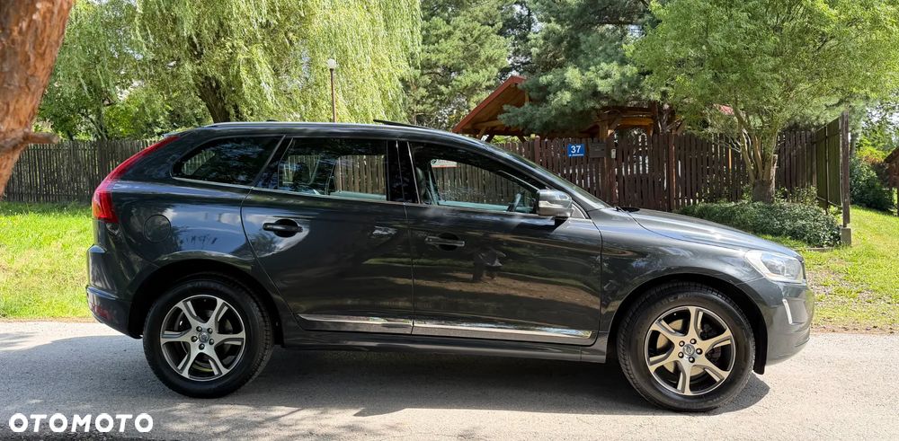 Volvo XC 60 D4 AWD Summum - 6