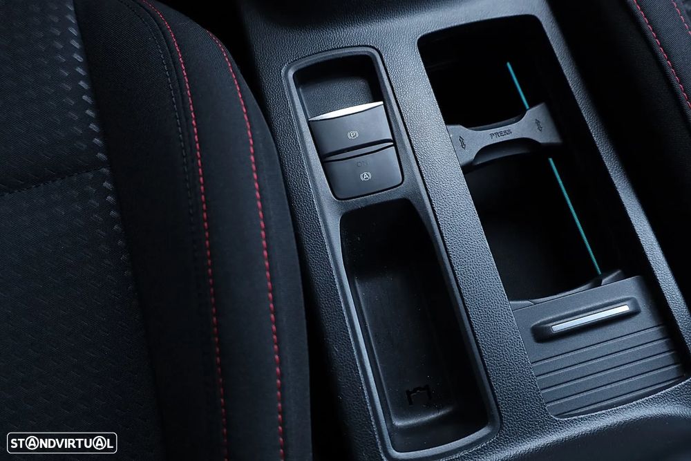 Ford Focus SW 1.0 EcoBoost MHEV ST-Line X - 18