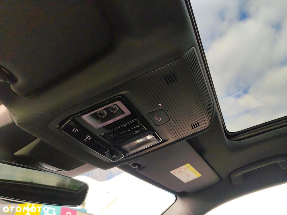 Volkswagen Tiguan 1.5 eHybrid PHEV R-Line Plus DSG - 17