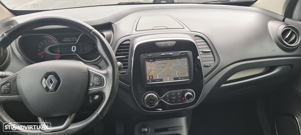 Renault Captur 0.9 TCE Exclusive - 22