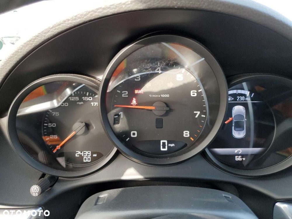 Porsche 718 Boxster - 10