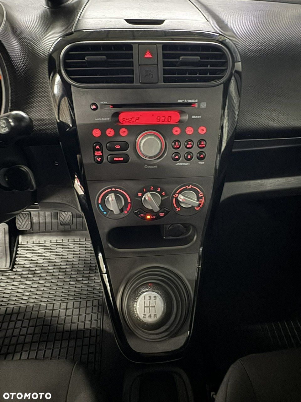 Suzuki Splash 1.0 Club - 31