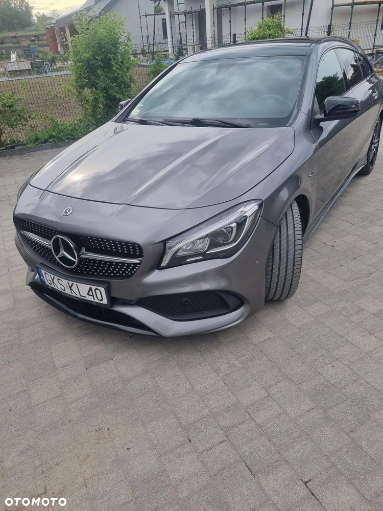 Mercedes-Benz CLA 200 7G-DCT AMG Line - 3
