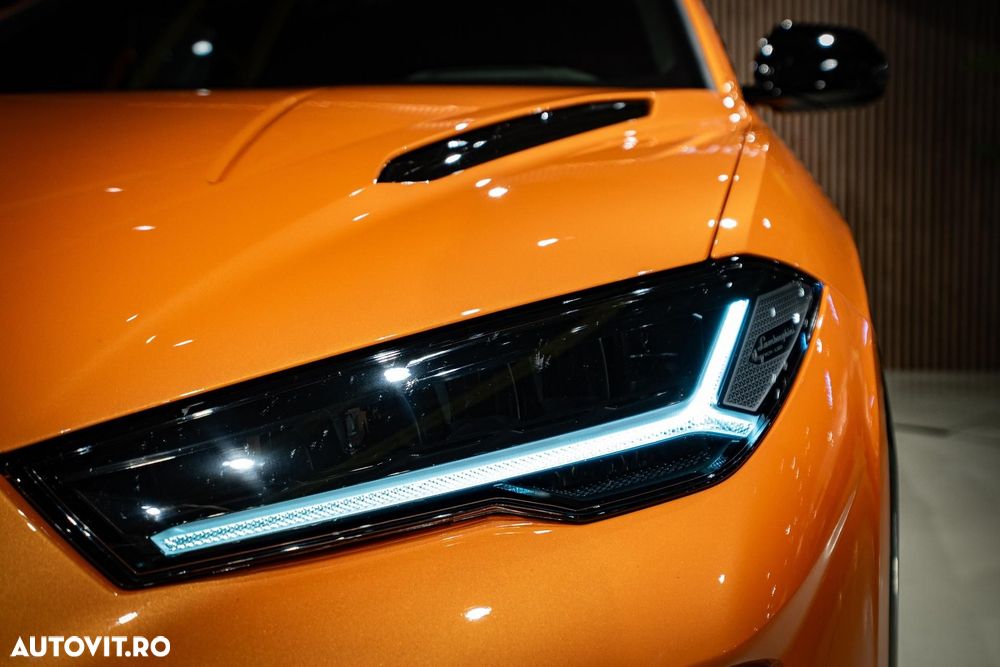 Lamborghini URUS - 15