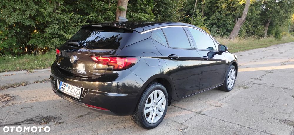 Opel Astra 1.4 Turbo Edition - 31