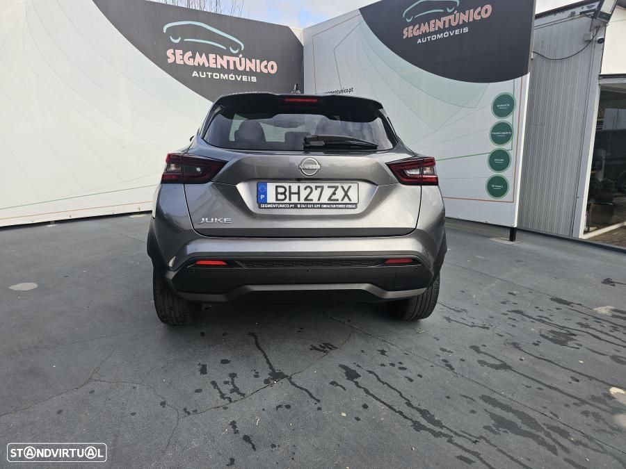 Nissan Juke 1.0 DIG-T N-Connecta NAV. DCT - 10