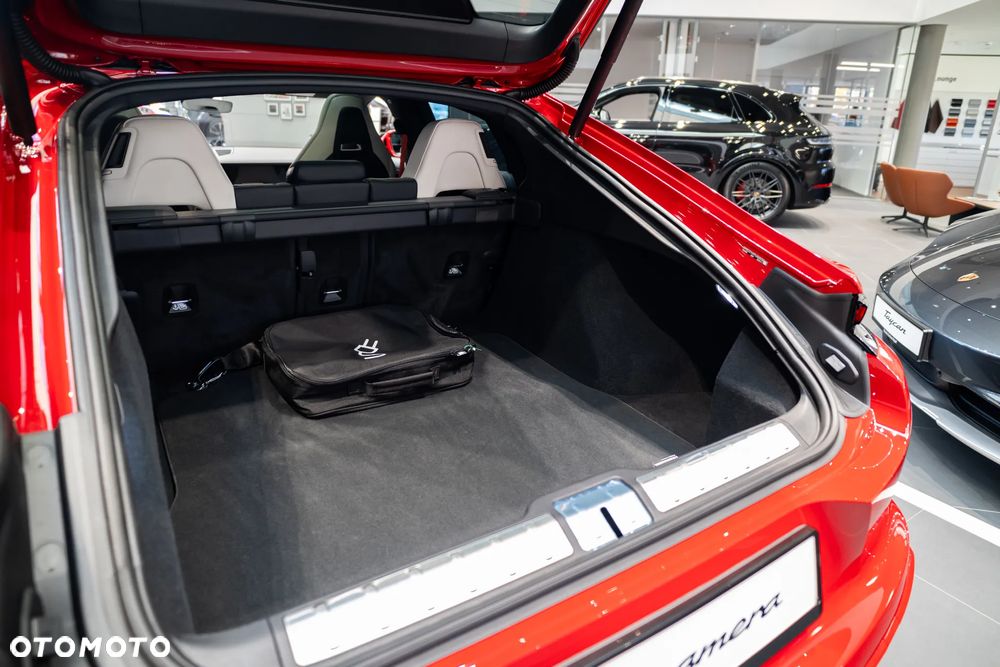 Porsche Panamera - 24