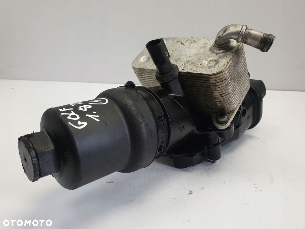 VW Golf VI 1.8 TFSI CHŁODNICA OLEJU podstawa - 15