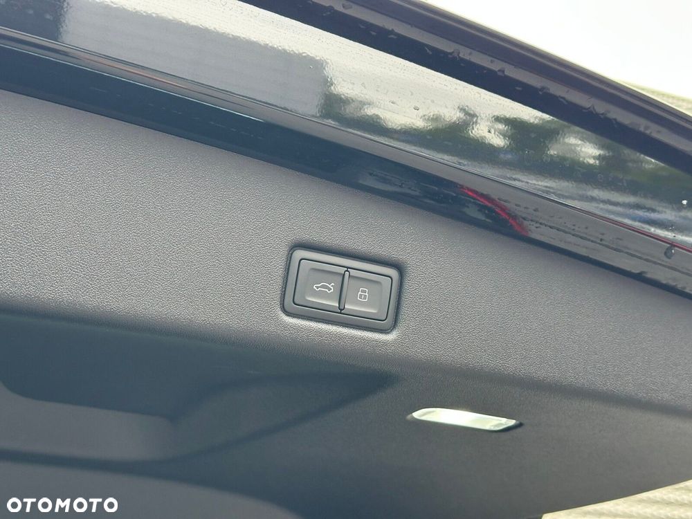 Audi Q5 Sportback - 10