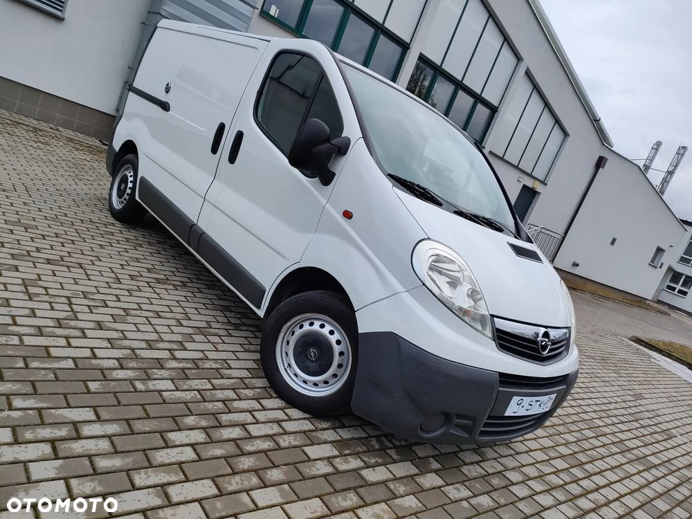 Opel Vivaro - 9