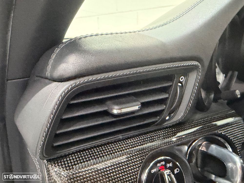 Porsche 911 (991) Turbo S Cabriolet - 46