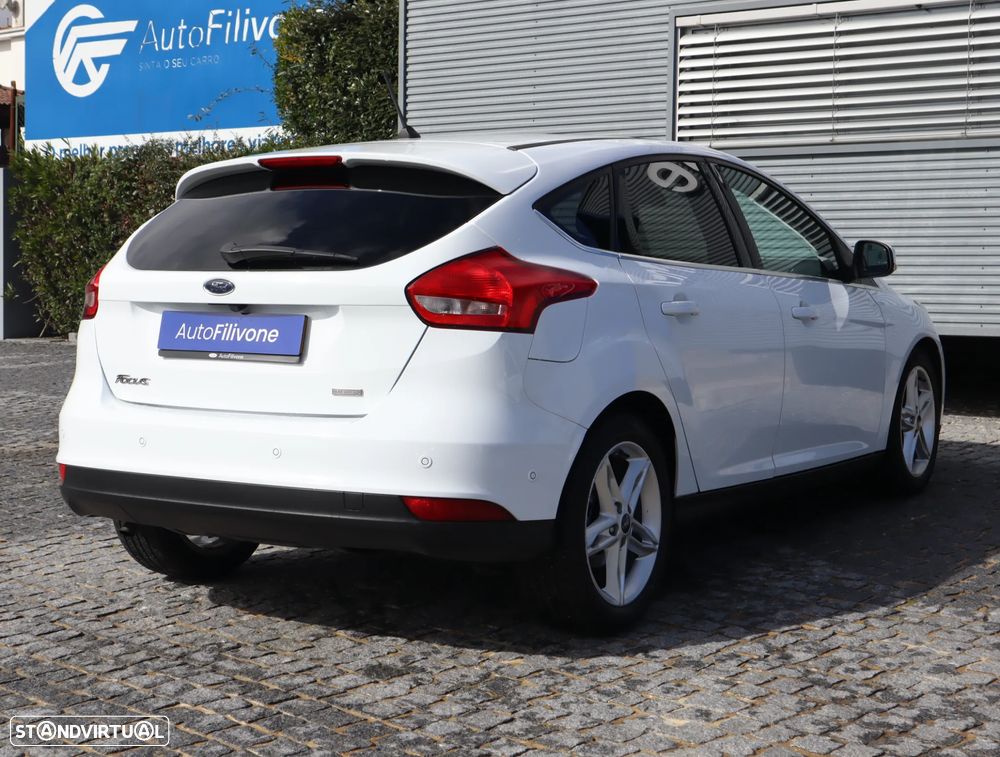 Ford Focus 1.0 EcoBoost Titanium - 17