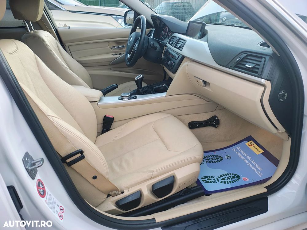 BMW Seria 3 320i Efficient Dynamics Edition Luxury Line - 5