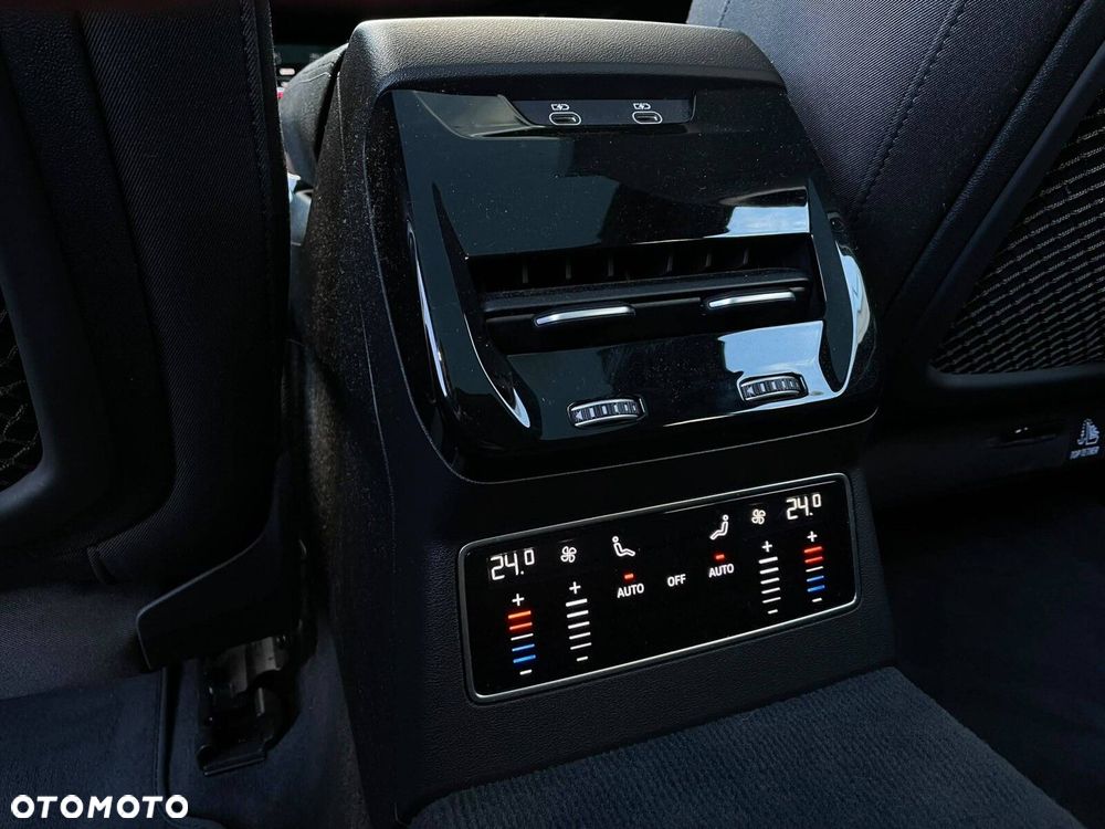 Audi A6 Avant - 15