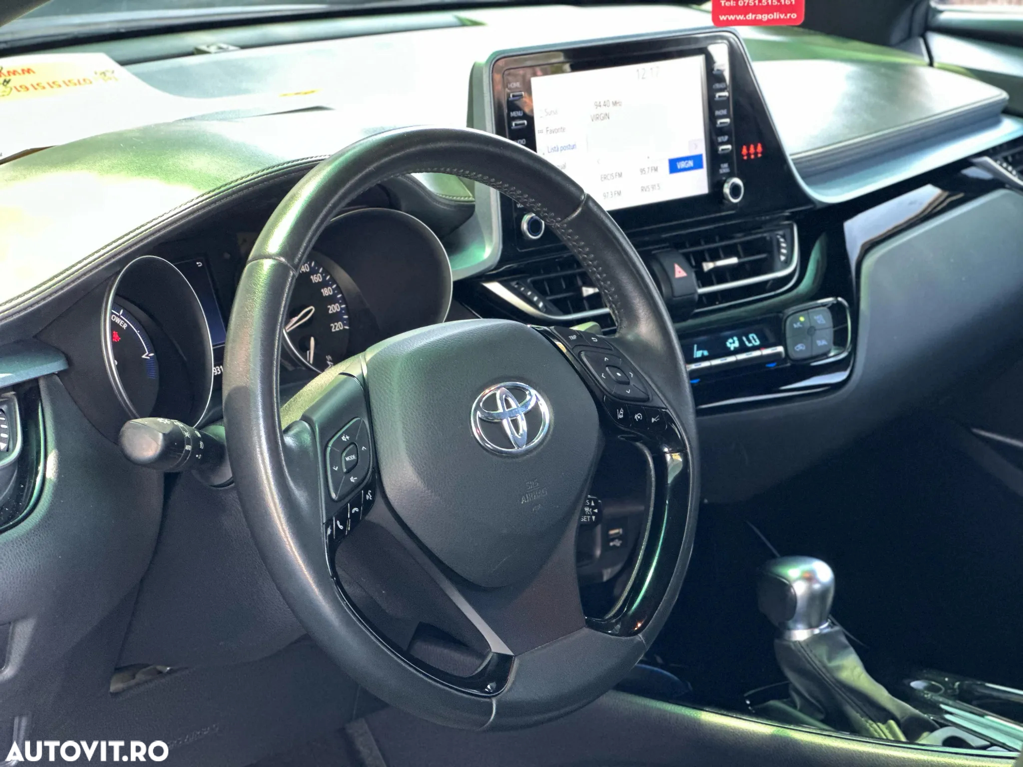 Toyota C-HR 1.8 HEV 140 CP 4x2 CVT Dynamic - 15