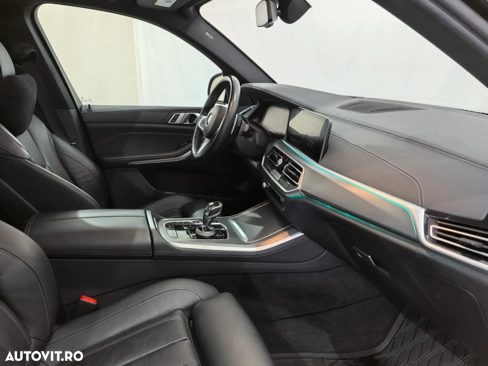 BMW X5 xDrive40i - 25