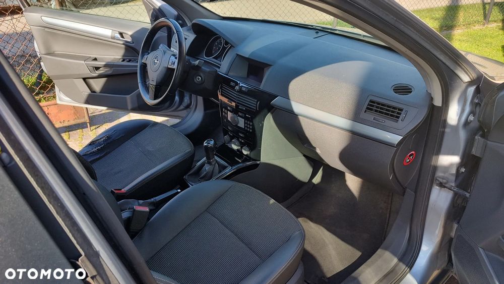 Opel Astra - 9
