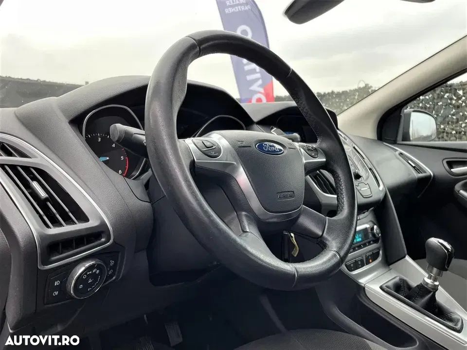 Ford Focus Turnier 1.6 TDCi DPF Start-Stopp-System Trend - 5