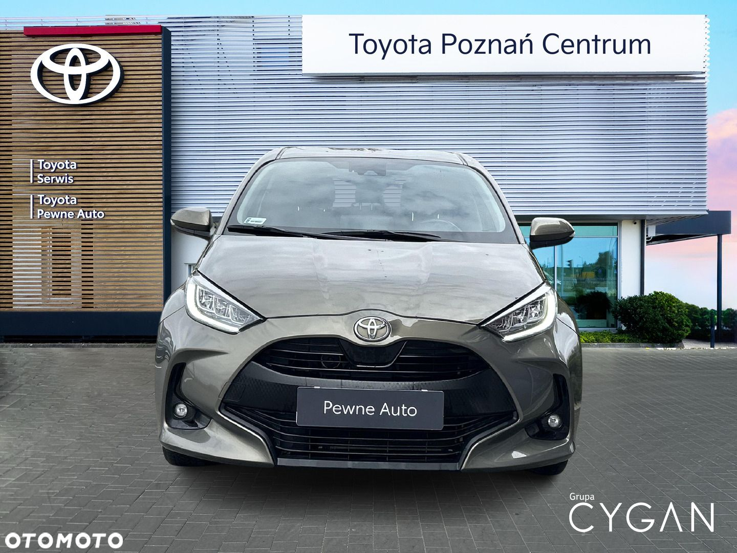 Toyota Yaris 1.5 Comfort CVT - 8