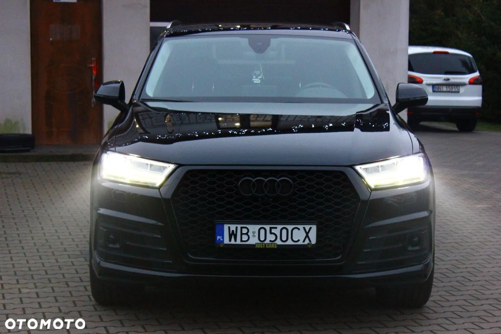 Audi Q7 - 24
