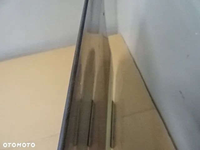 SZYBA DRZWI LEWY TYŁ OPEL ZAFIRA B NR1002 - 6