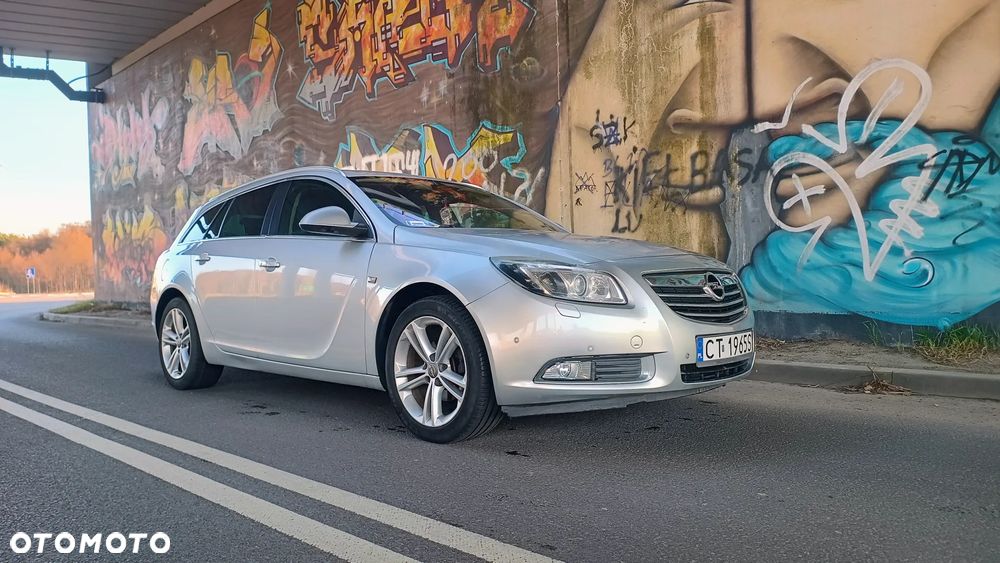 Opel Insignia 2.0 CDTI 150 Jahre - 3