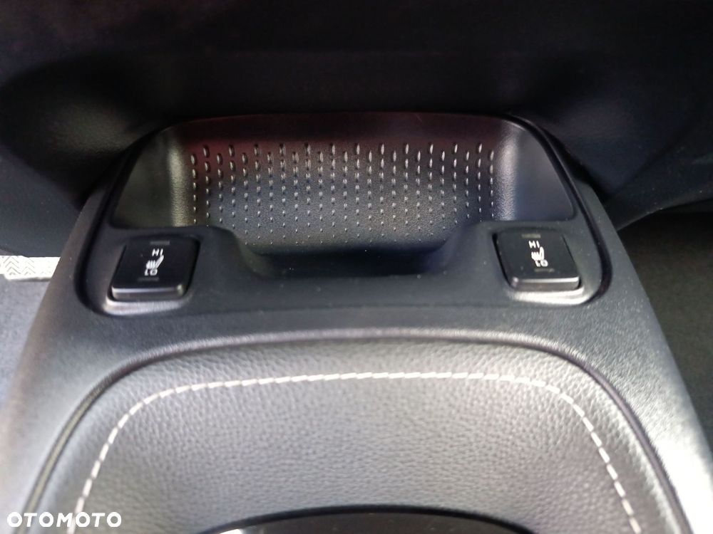 Toyota Corolla 2.0 Hybrid Comfort - 33