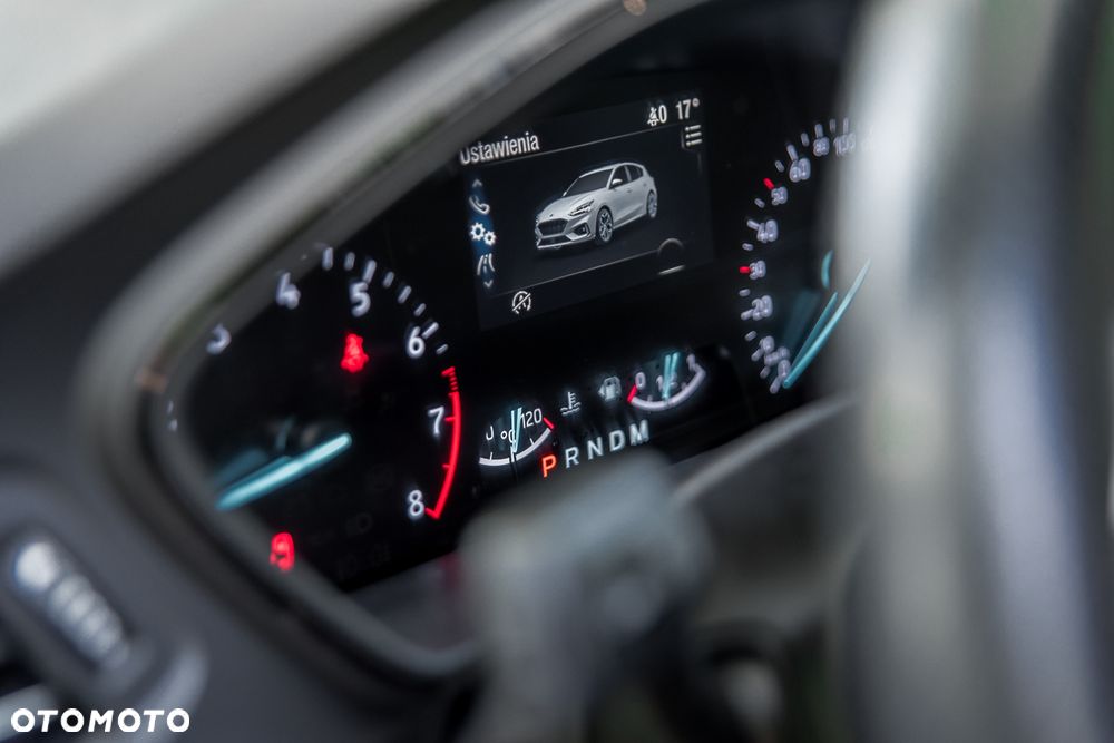 Ford Focus 1.0 EcoBoost ST-Line ASS PowerShift - 27