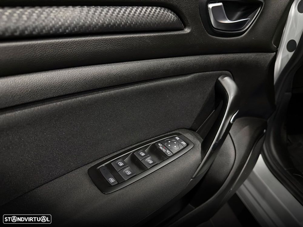 Renault Mégane Sport Tourer 1.5 dCi Limited EDC - 34