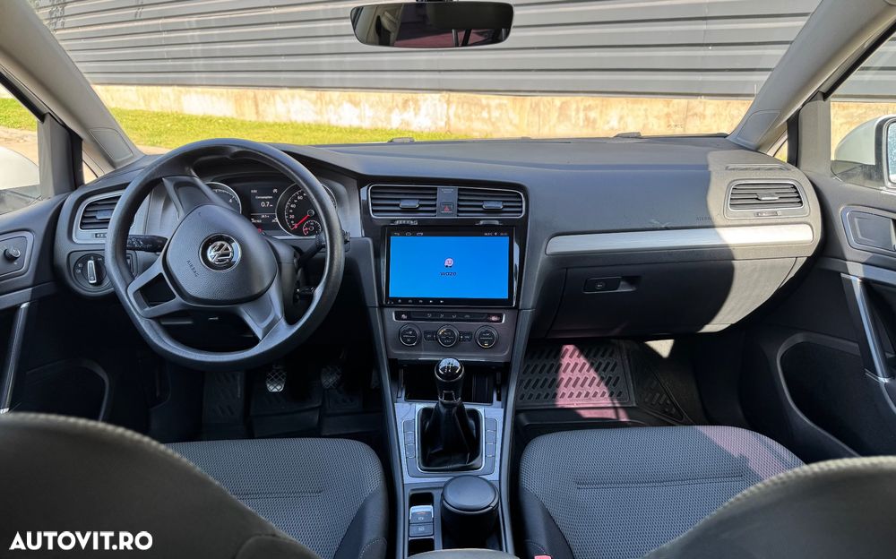 Volkswagen Golf 1.6 TDI BMT Comfortline - 3