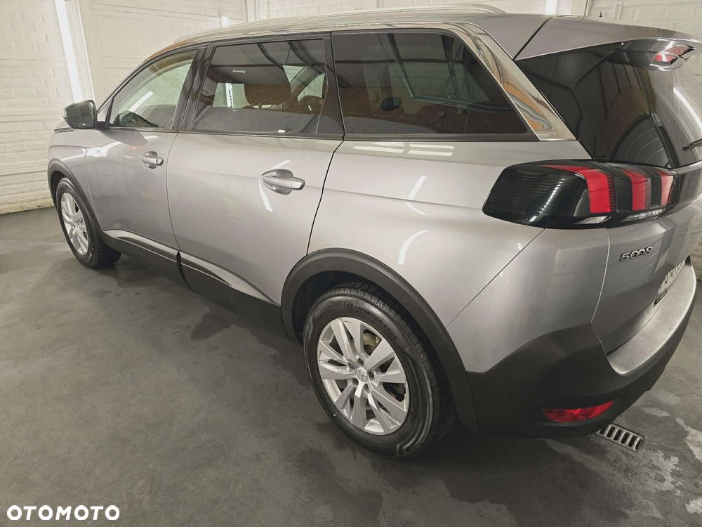 Peugeot 5008 1.5 BlueHDi Allure S&S - 4