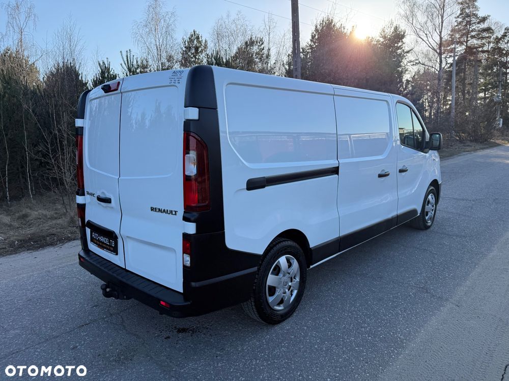 Renault Trafic - 13