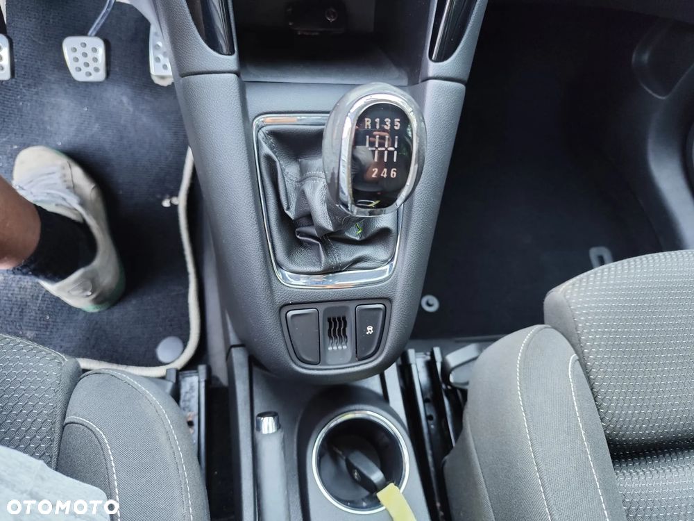 Opel Zafira - 16