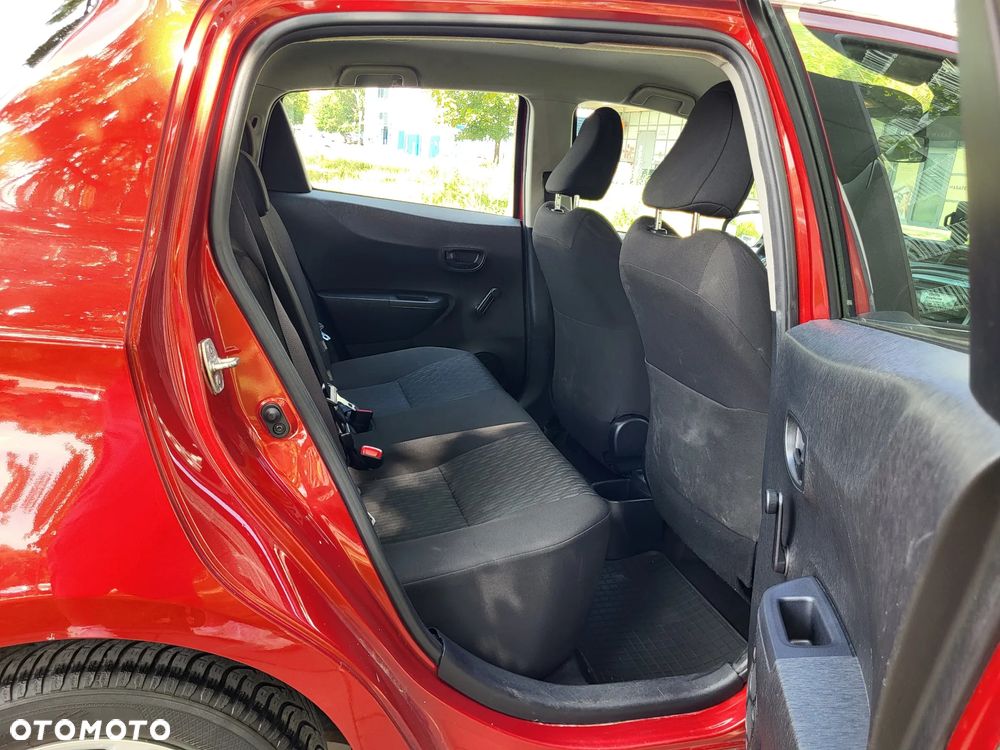 Toyota Yaris 1.0 Life - 24