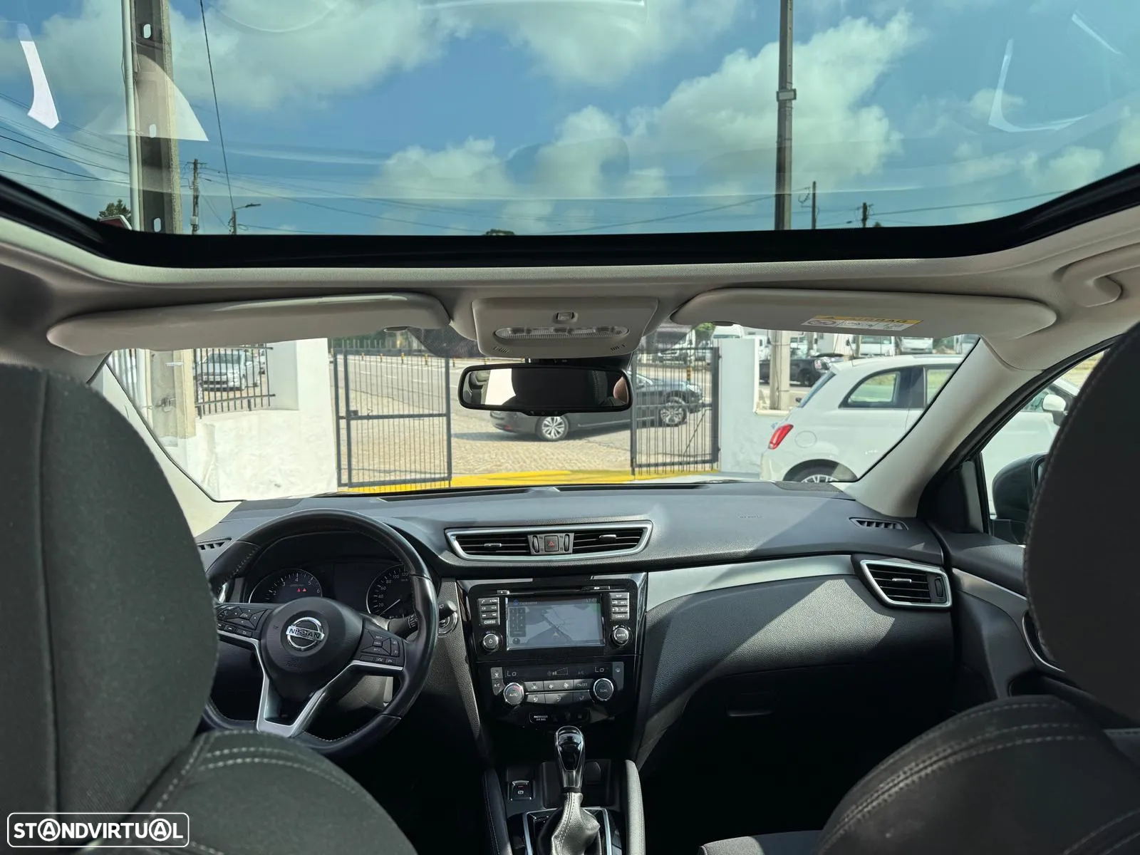 Nissan Qashqai - 14