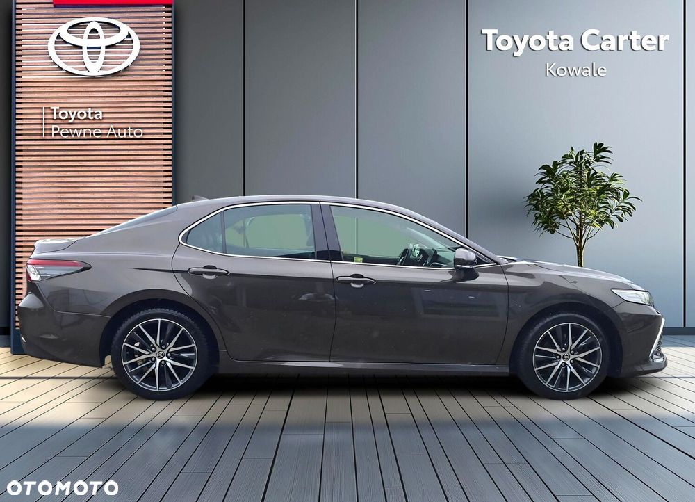 Toyota Camry 2.5 Hybrid Executive CVT - 7