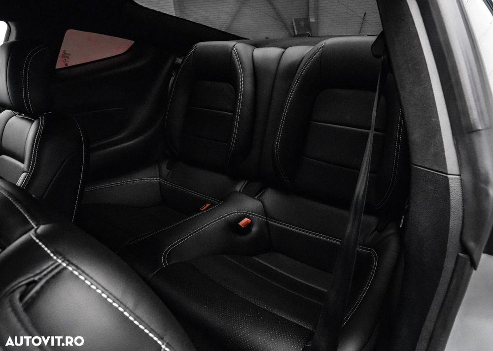 Ford Mustang 2.3 EcoBoost Aut. - 14